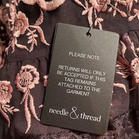 🌸Needle & Thread Dress NWT
“Graphite Eclipse” Dress🌸 - Picture 5 of 12